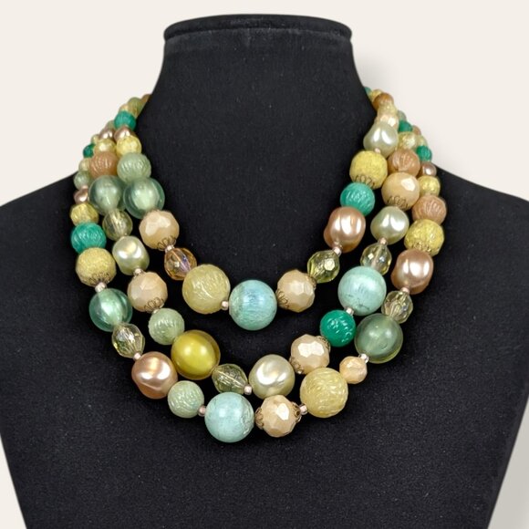 V. 3-Strand Colourful Beaded Statement Necklace - Picture 1 of 6